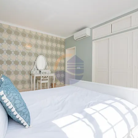 Outdoor Pool With Golf View Villa Portimão